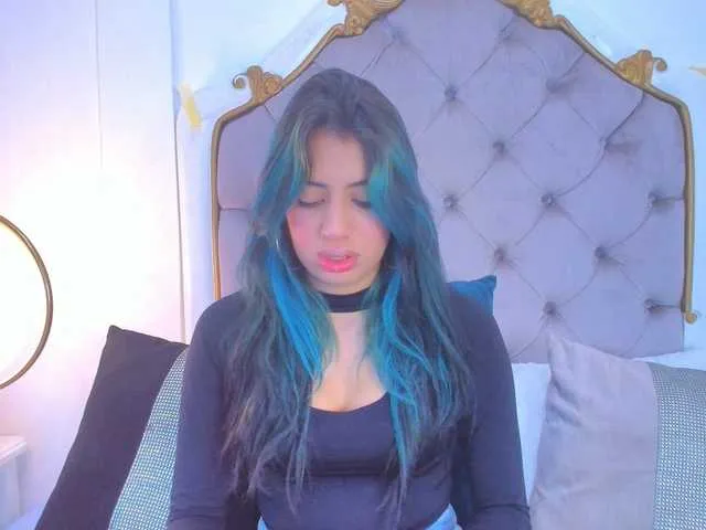 Live sex webcam photo for ClareMin #275476143