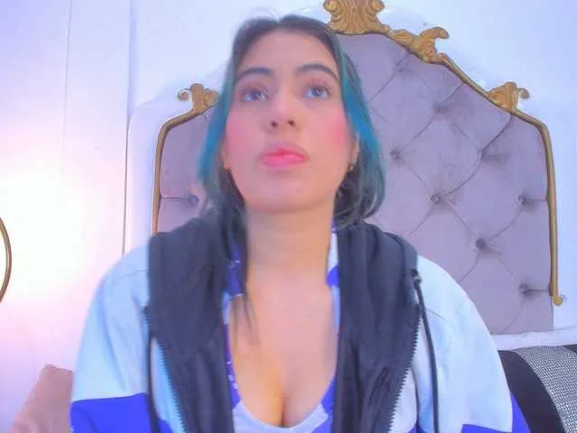 Live sex webcam photo for ClareMin #275508143