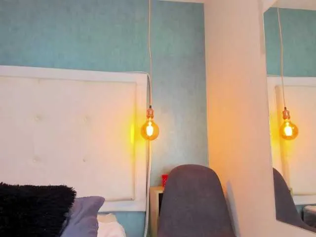 Live sex webcam photo for Clari-Gil #277521340