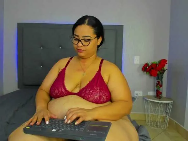 Live sex webcam photo for Clari-Gil #278001107