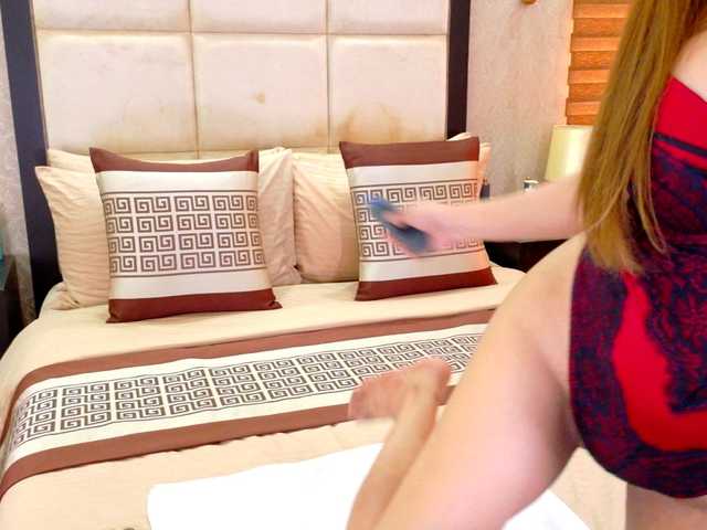 Live sex webcam photo for ClassyElegant #290634012