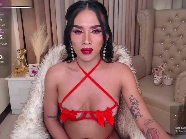 Live sex webcam photo for ClassyEllice #288040588