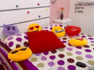 Live sex webcam photo for ClaudiaDiRose #214168153