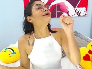 Live sex webcam photo for ClaudiaDiRose #218787794