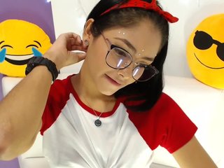 Live sex webcam photo for ClaudiaDiRose #221024383