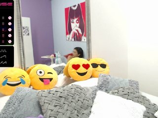 Live sex webcam photo for ClaudiaDiRose #223729375