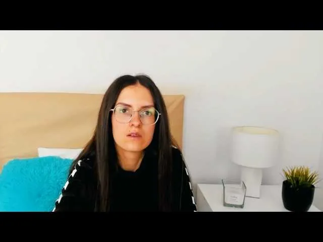 Live sex webcam photo for ClaudiaFunny #273750564