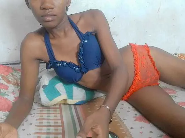 Live sex webcam photo for Claudiaah #294274096