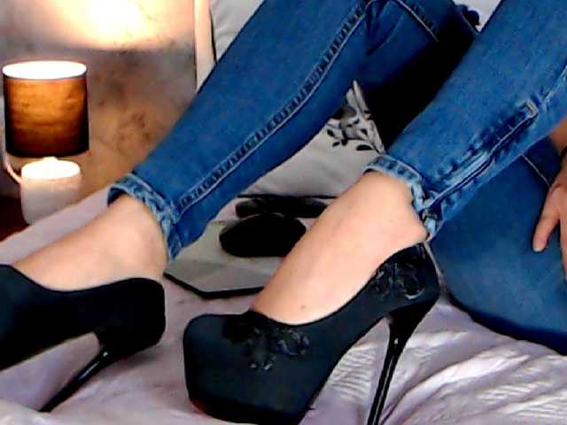 Live sex webcam photo for ClaudieTaylon #290393195