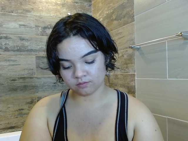 Live sex webcam photo for ClayAndCristi #273992911