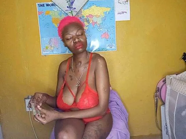 Live sex webcam photo for CleavageKING #291366574