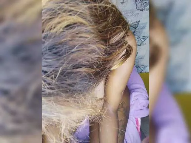 Live sex webcam photo for CleavageKING #291645544