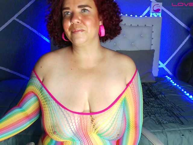 Live sex webcam photo for Clhoe-Lovex #275930006