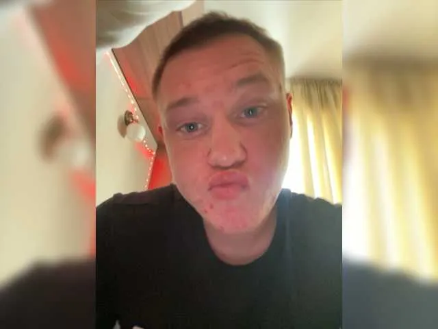 Live sex webcam photo for Clixx4 #276453402