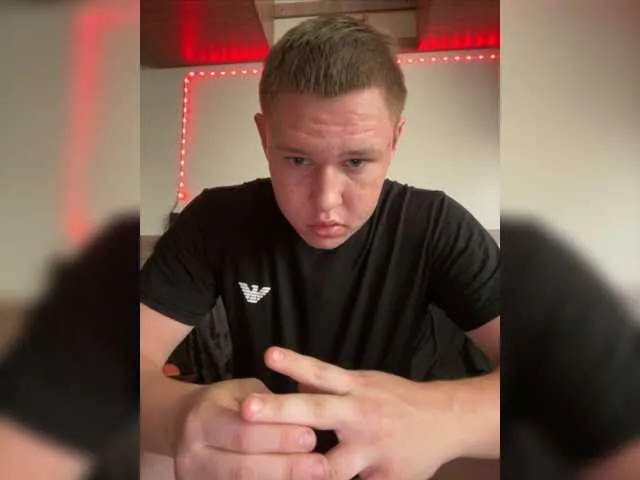 Live sex webcam photo for Clixx4 #276474434