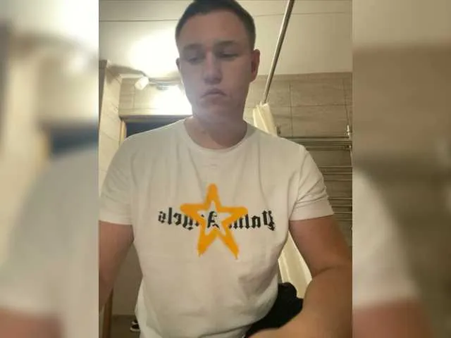 Live sex webcam photo for Clixx4 #276482142