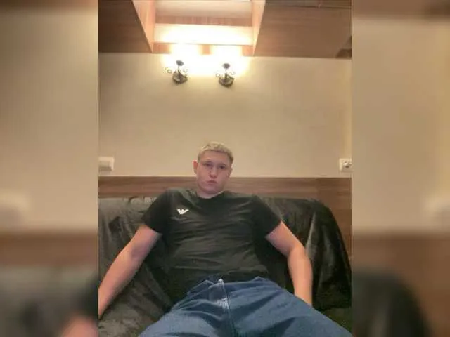 Live sex webcam photo for Clixx4 #276643155