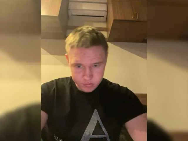 Live sex webcam photo for Clixx4 #276655302