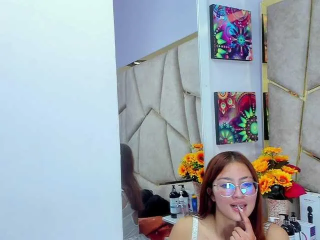 Live sex webcam photo for Cloe-candy #290983064