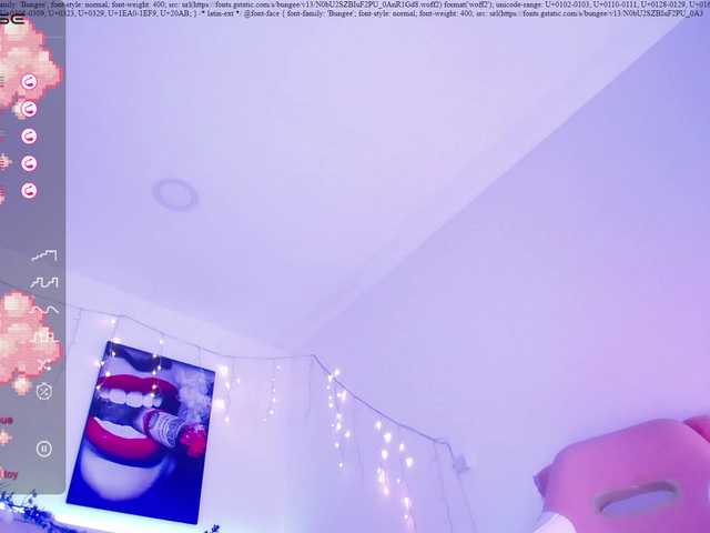 Live sex webcam photo for Cloe-hamiltoon #276835103