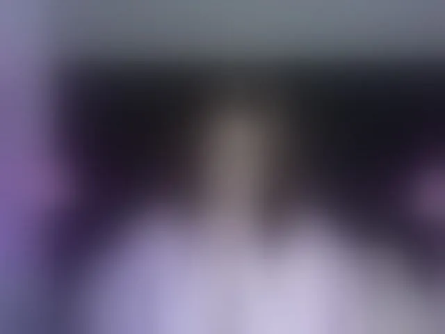 Live sex webcam photo for CloeBonet #292514635