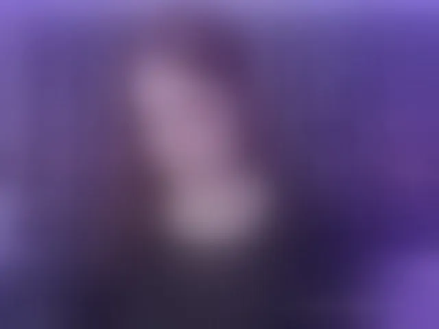 Live sex webcam photo for CloeBonet #293305277