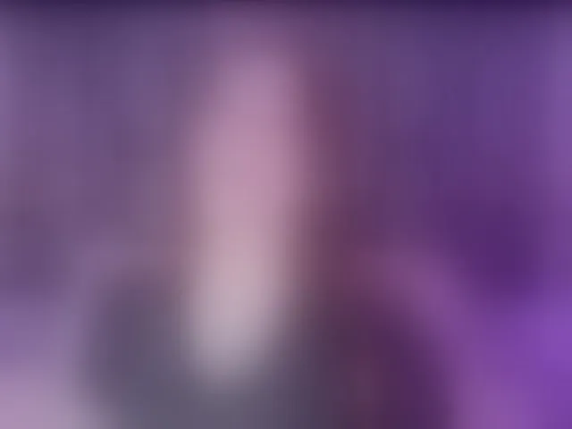 Live sex webcam photo for CloeBonet #293781975
