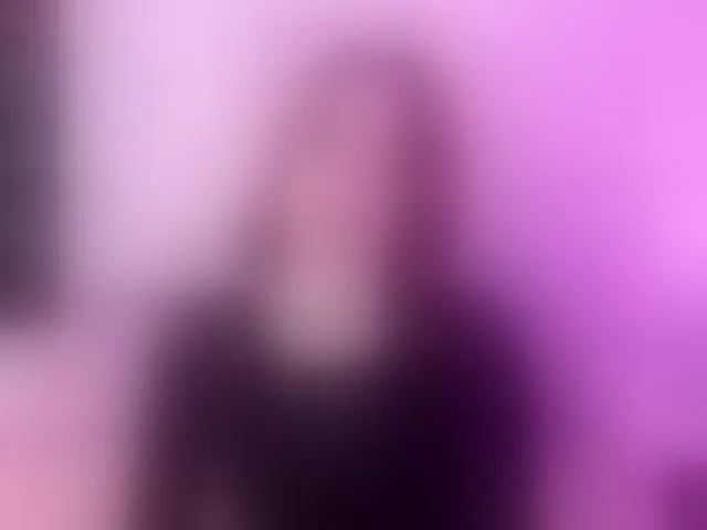 Live sex webcam photo for CloeBonet #293885599
