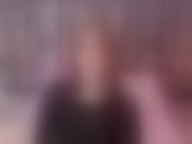Live sex webcam photo for CloeBonet #294080983
