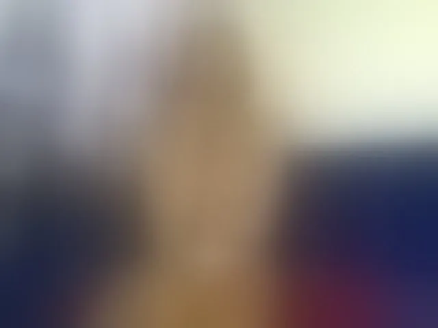 Live sex webcam photo for CloeMae #292487436