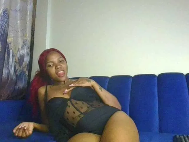 Live sex webcam photo for CloeMae #292520612