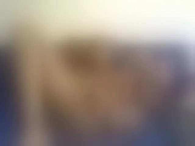 Live sex webcam photo for CloeMae #292547850