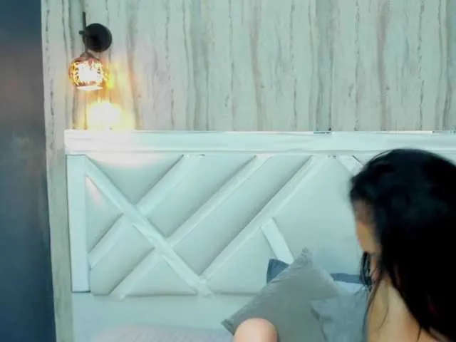 Live sex webcam photo for CloeRabitt #275711244