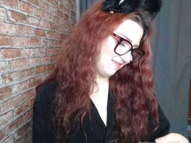 Live sex webcam photo for Cloisstress #277510652