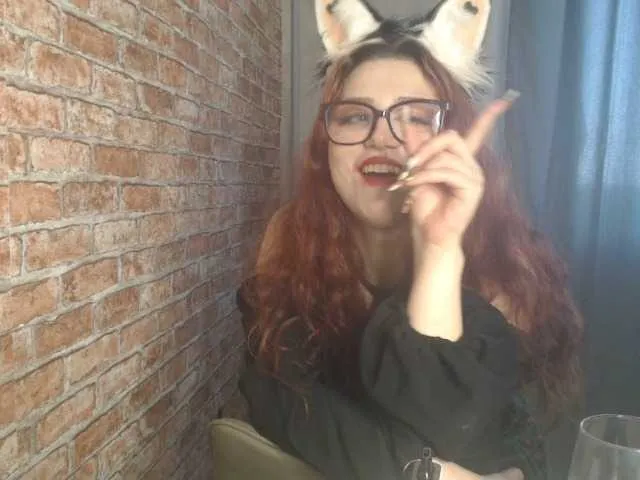 Live sex webcam photo for Cloisstress #277593584