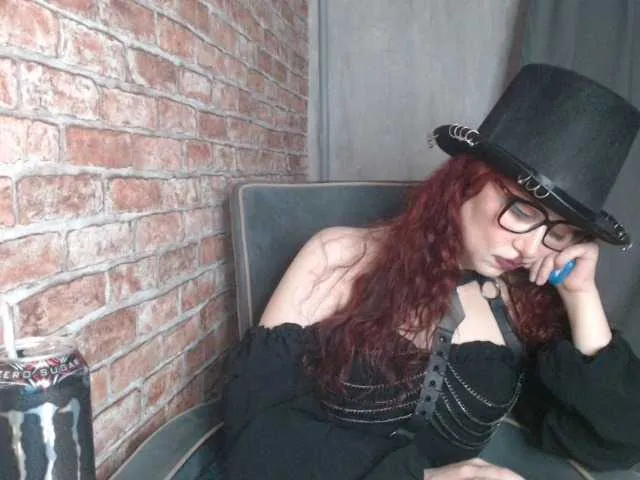 Live sex webcam photo for Cloisstress #277724052