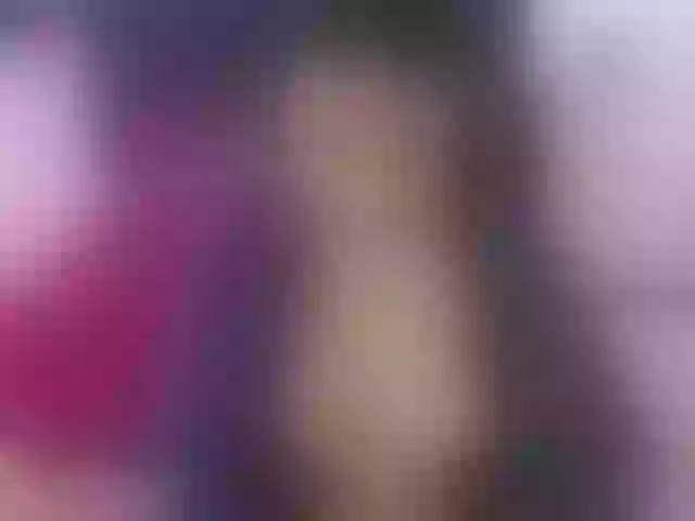 Live sex webcam photo for ClooeBonnay #272333418