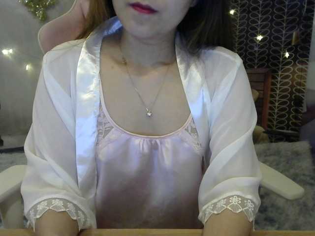 Live sex webcam photo for ClusmsyGirl #272480112