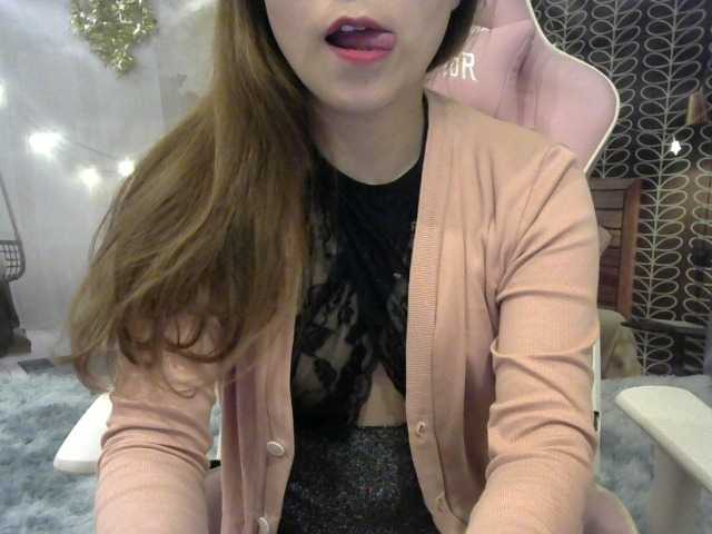 Live sex webcam photo for ClusmsyGirl #272491469