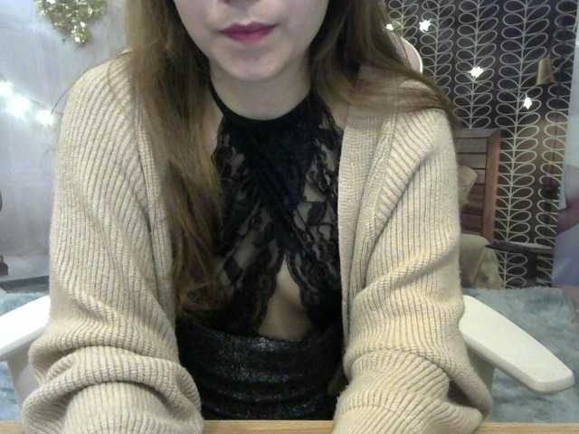 Live sex webcam photo for ClusmsyGirl #272554883