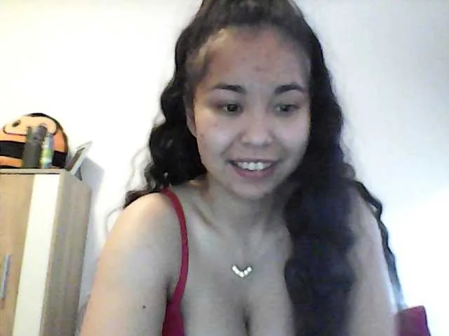 Live sex webcam photo for Cndybuttercup #273956925