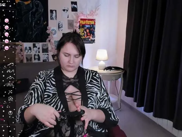 Live sex webcam photo for Coastal-Divas #277250237