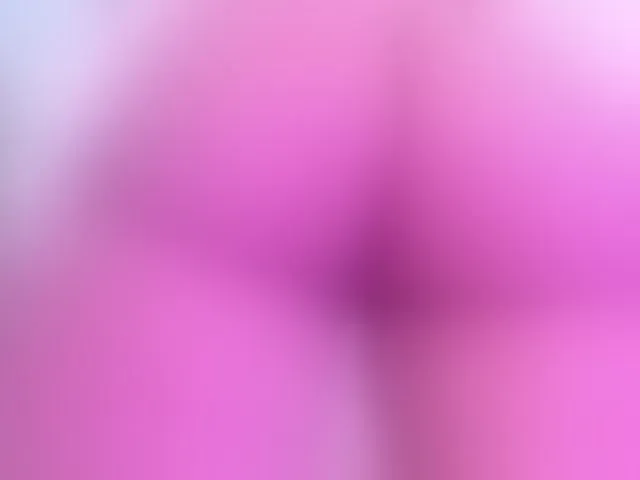 Live sex webcam photo for Coco-balenciaga #291996439