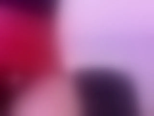 Live sex webcam photo for Coco-balenciaga #292207099