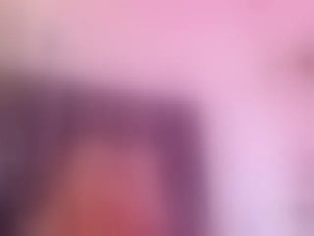 Live sex webcam photo for Coco-balenciaga #292371006