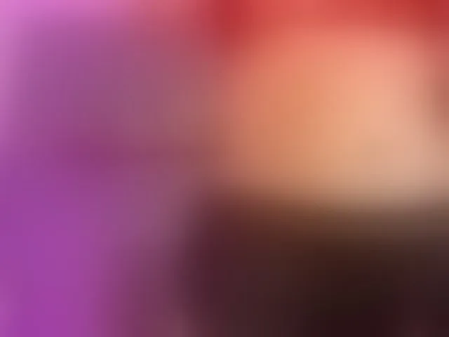 Live sex webcam photo for Coco-balenciaga #292384170