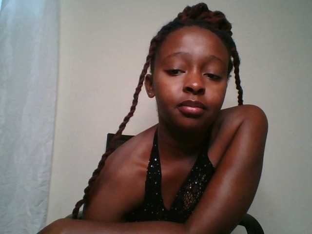 Live sex webcam photo for Cocobela1 #289467566