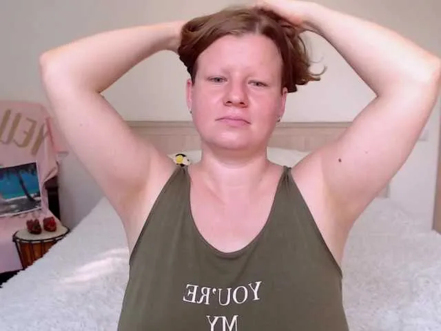 Live sex webcam photo for CoconutLegs #274460815