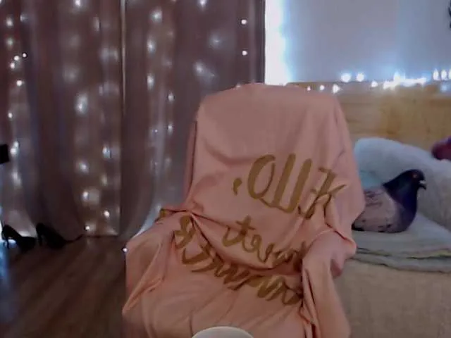 Live sex webcam photo for CoconutLegs #275750801