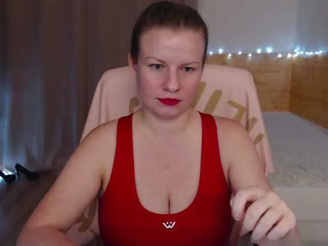 Live sex webcam photo for CoconutLegs #276207545